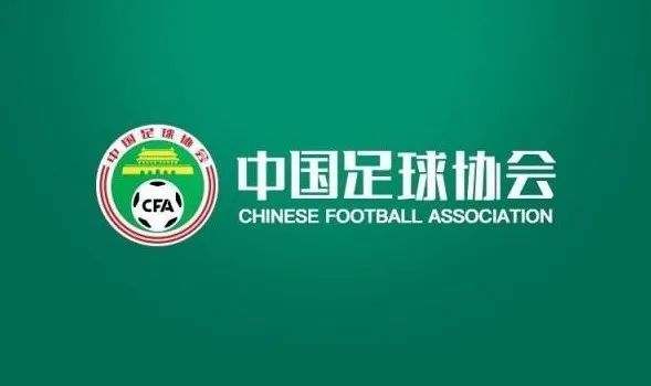 所有美国人：比基尼洗车